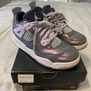 Jordan 4 Retro Kids Size 1Y